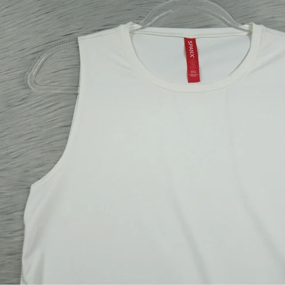 SPANX Bare Naked Crewneck Tank in Power White Women's Size Large - NWT - Picture 6 of 12